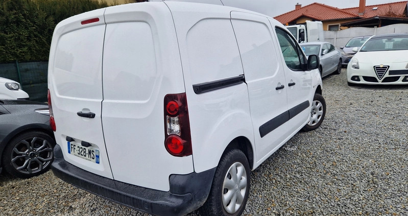 Peugeot Partner cena 41900 przebieg: 20000, rok produkcji 2019 z Sulechów małe 172